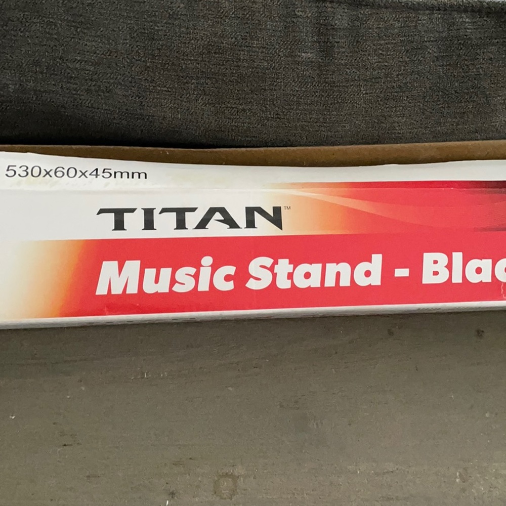 Music stand